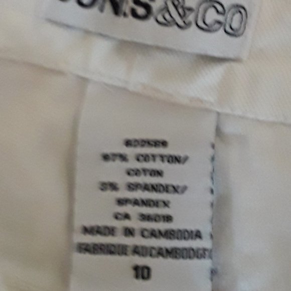 Capris pants - Picture 3 of 4